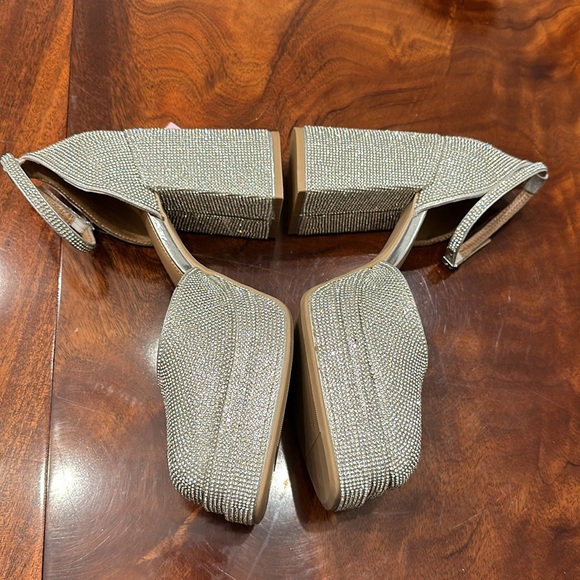 Wild Fable Bianca Rhinestone Platform Pumps - Silver - Picture 5 of 12